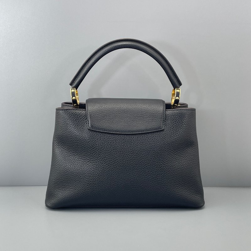 路易威登/Louis Vuitton Capucines中號黑色手提包 缺肩帶-7