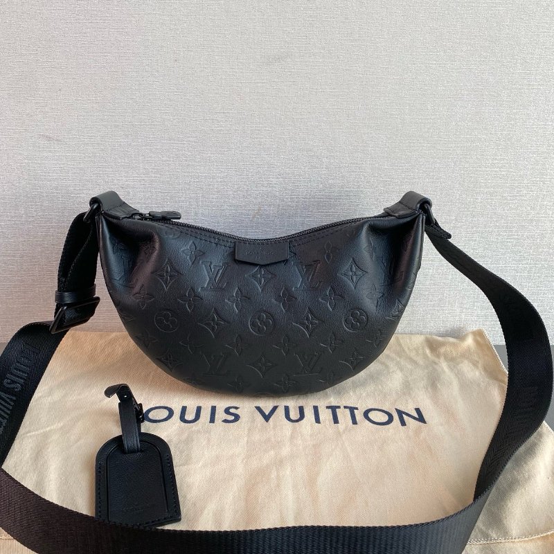 芯片款 路易威登/Louis Vuitton Hamac Bag 黑色全皮壓花月亮包-0