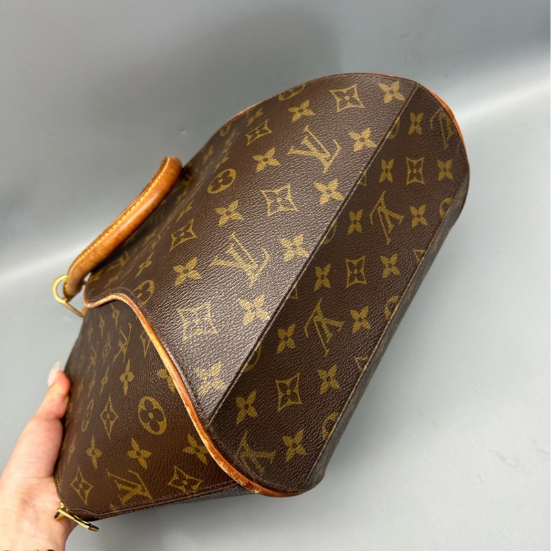LV路易威登老花河蚌包 Monogram經典款 手提款 尺寸25×31×8cm-4