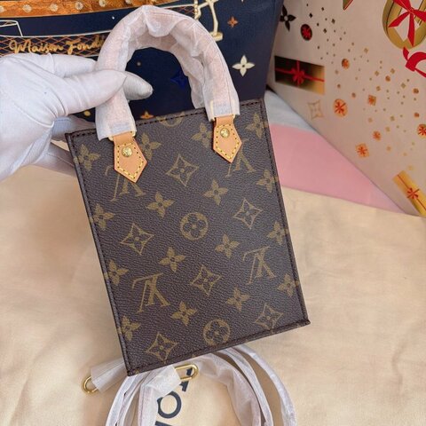 全新品 路易威登/Louis Vuitton 老花琴譜mini tote 芯片款