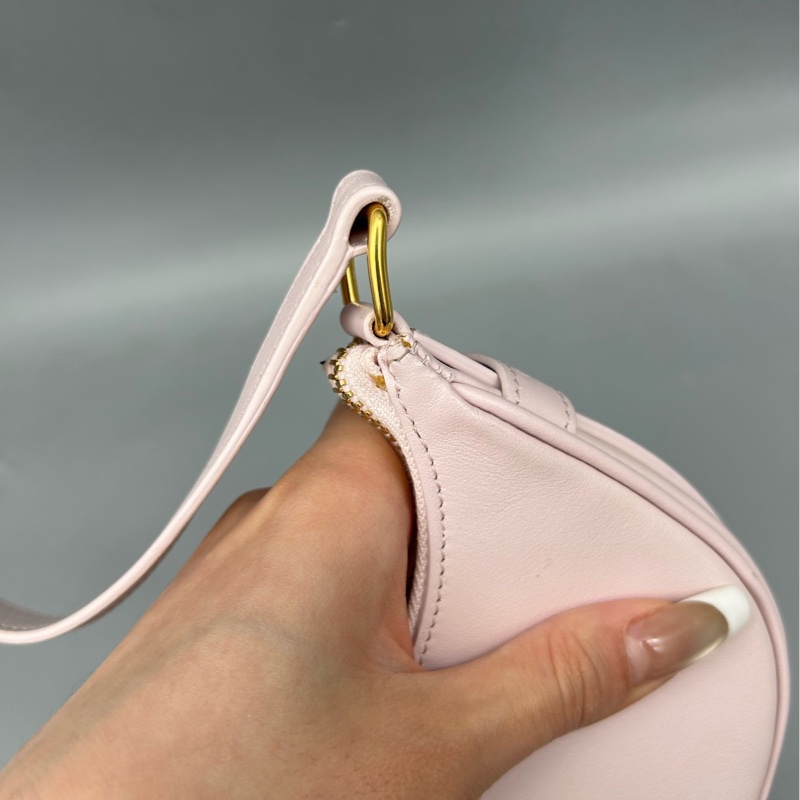 Celine賽琳mini ava腋下包 櫻花粉牛皮 金色五金 肩帶可調節 尺寸16×5×9cm-6