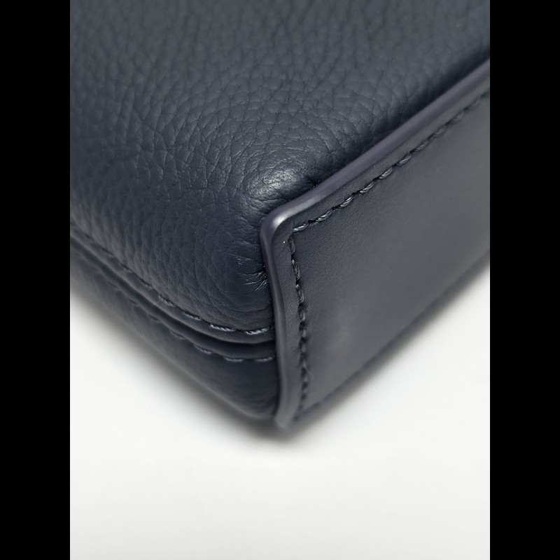 LV - Takeoff Pouch-10