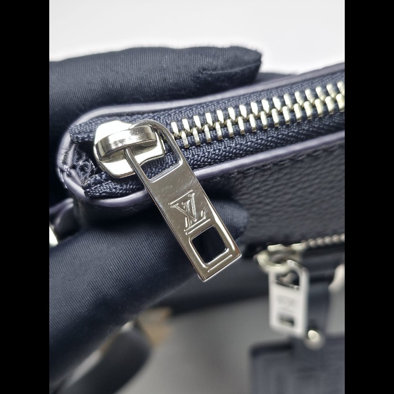 LV - Takeoff Pouch-15