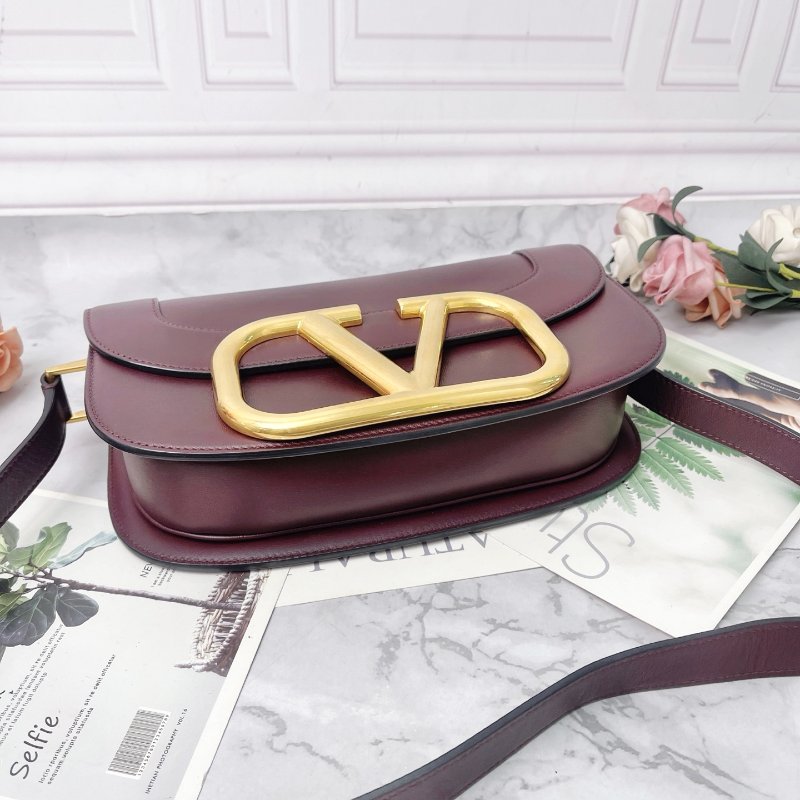 Valentino Supervee酒紅色肩背包牛皮 金色大V標誌扣 25×15×6cm 98新配件塵袋-5