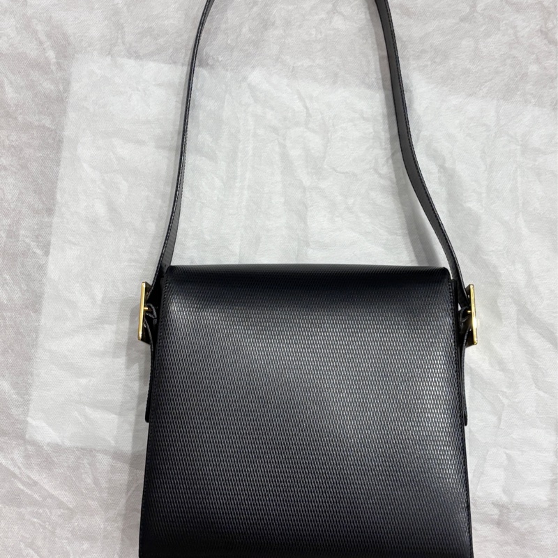 Vintage Yves Saint Laurent (YSL) 壓紋皮革金釦包-8