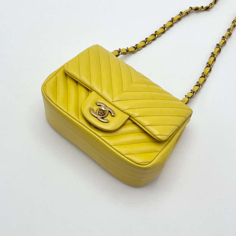 CHANEL 黃色金扣方胖子肩背斜背包16*12*7.5 99新配件盒子 塵袋 購證 保卡-3