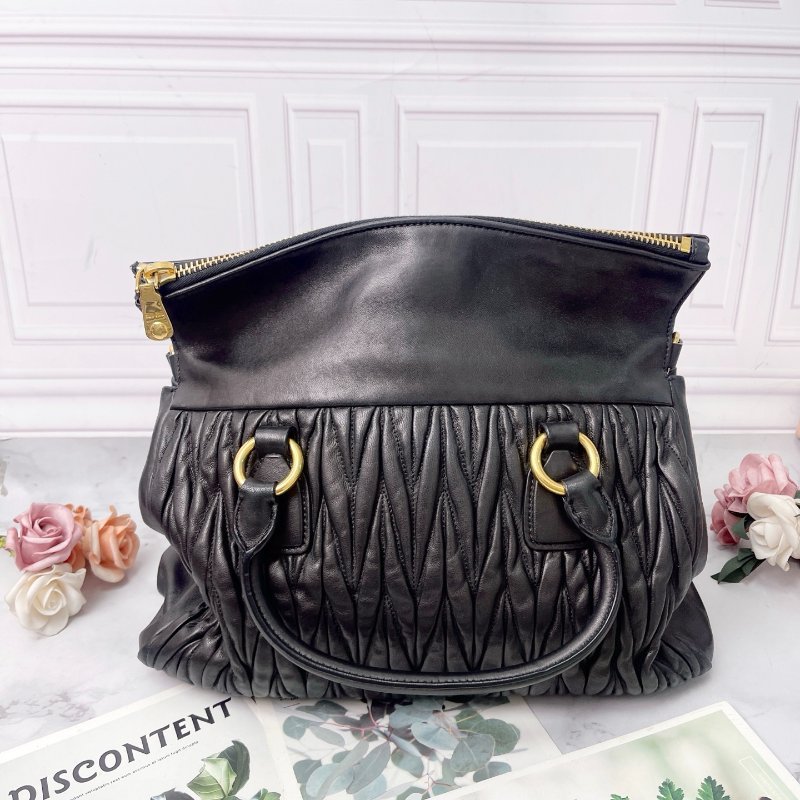 miumiu 黑色肩背手提包 32X12X25 98新配件塵袋 肩帶-5