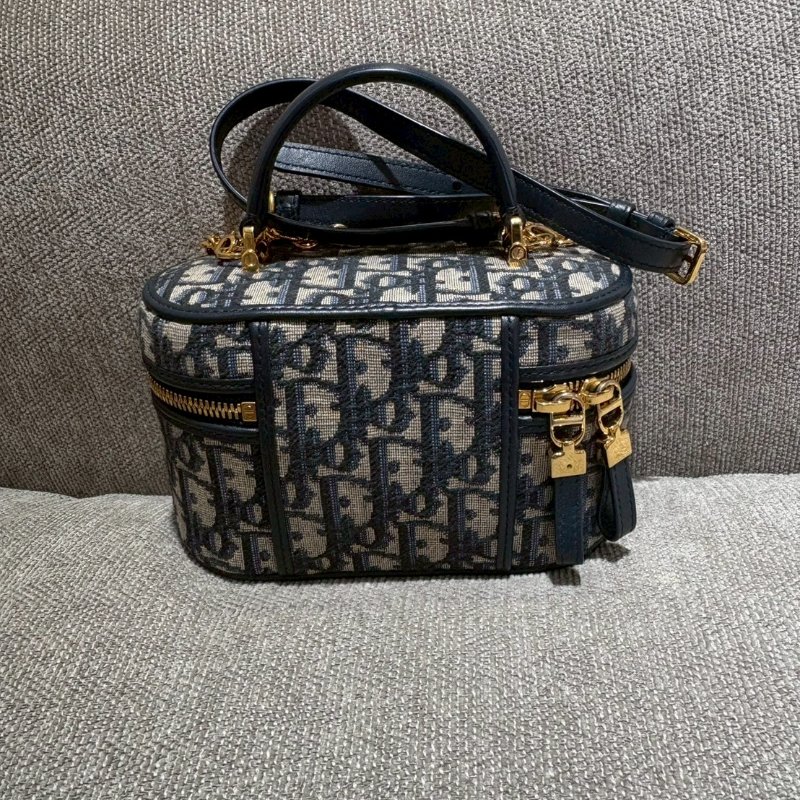 Dior  30 Montaigne緹花Mini化妝包-1