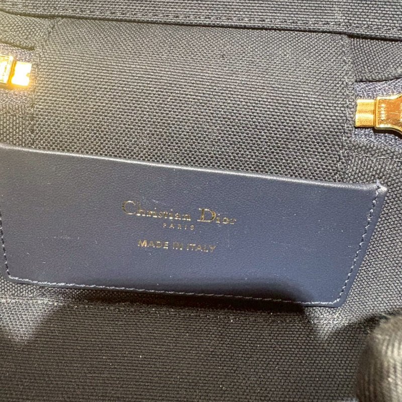 Dior  30 Montaigne緹花Mini化妝包-10