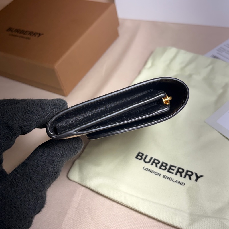 🎁全新盒裝 Burberry 巴寶莉 戰馬金釦 格紋翻蓋卡夾 零錢包（原價14900）-9