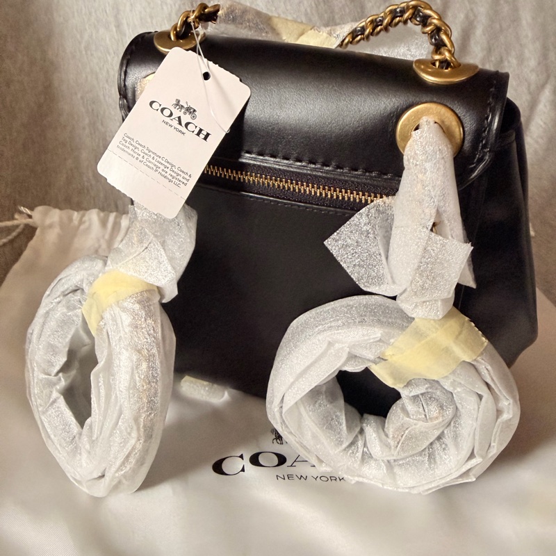 全新‼️Coach Parker 16黑牛皮後斜背包-7