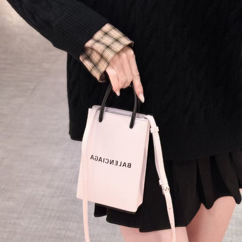Balenciaga  shopping 購物袋 淡粉色 牛皮 mini 12 *18*4.5cm 98新配件塵袋-0