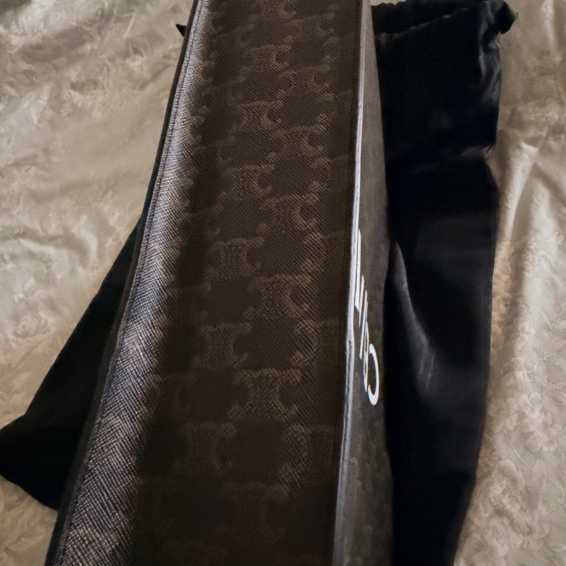 全新Celine Triomphe Canvas琴譜包-11