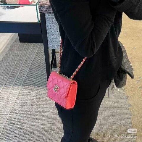 Chanel Trendy CC mini鏈條包  玫紅色金扣 羊皮 11*10*4 99新配健塵袋購證