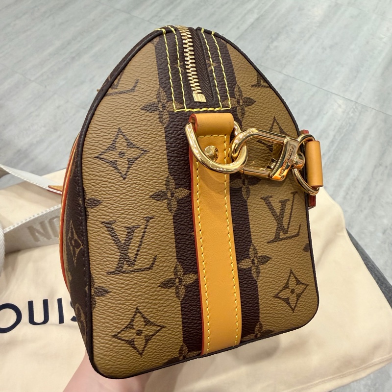 LV x Nigo 聯名 限量 City Keepall 斜背包-7