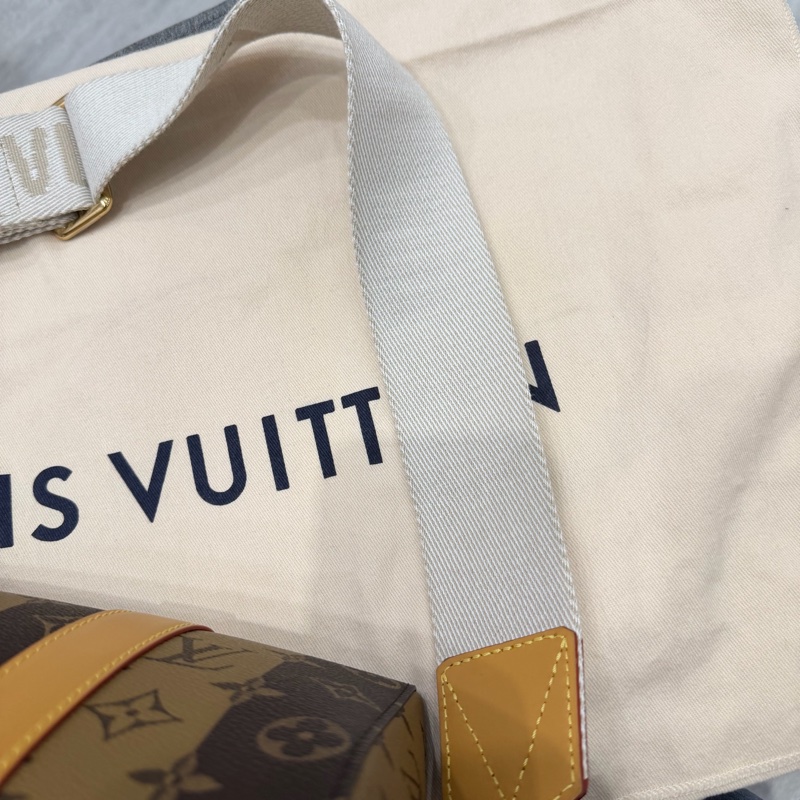 LV x Nigo 聯名 限量 City Keepall 斜背包-28