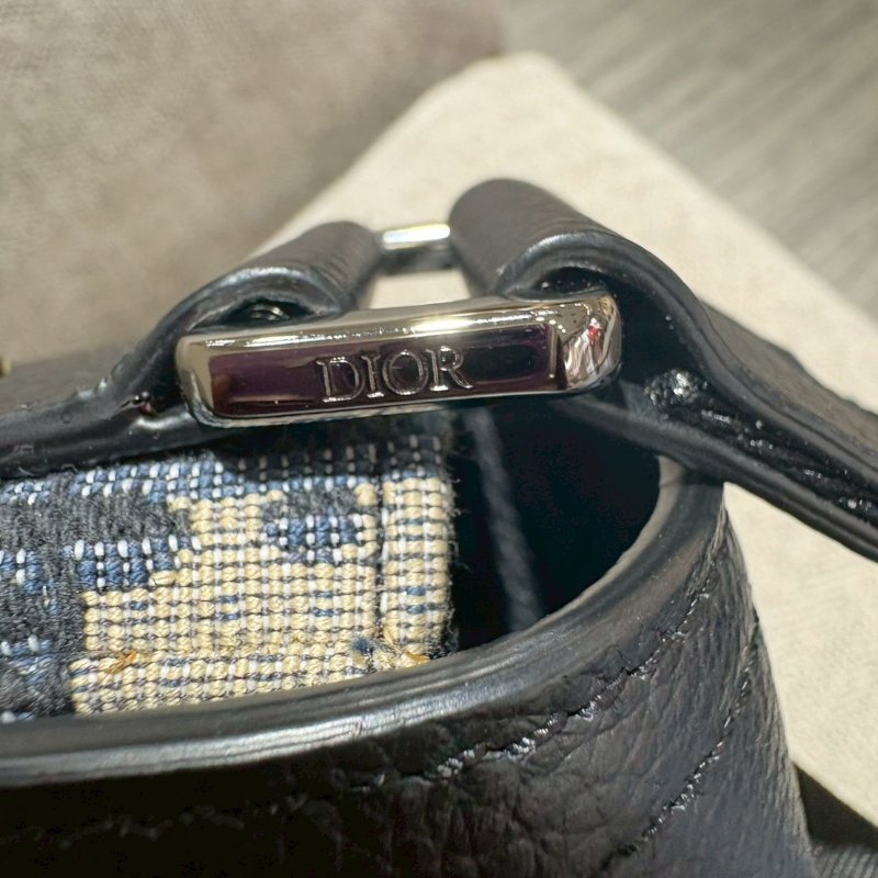Dior Saddle迷你翻蓋郵差包-16