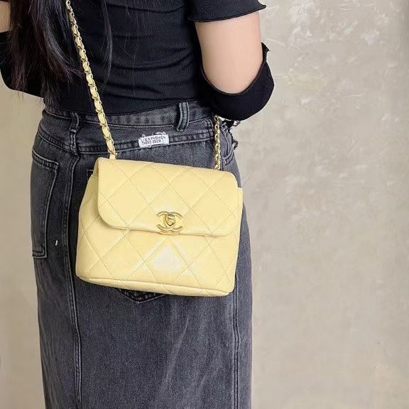 Chanel cf方胖子 芯片款 小雞黃 金扣 荔枝皮 17*14*7 99新配件塵袋-1