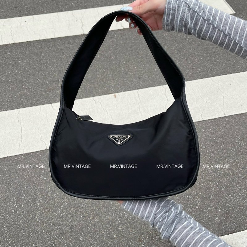 🏷Prada HOBO-2