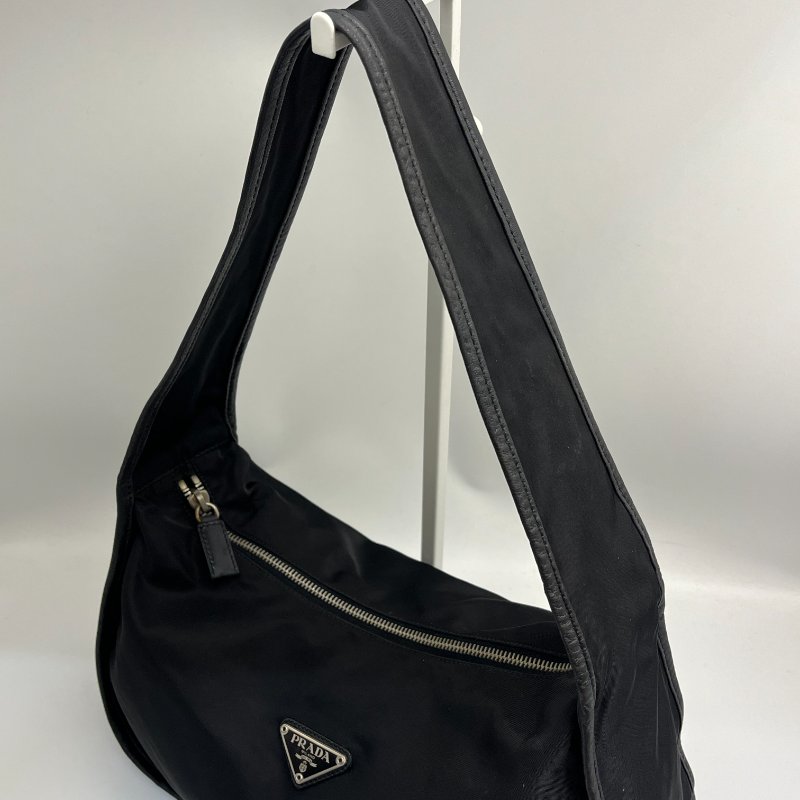 🏷Prada HOBO-5
