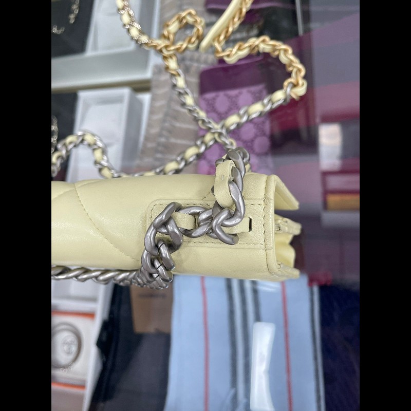 Chanel 19bag wallet on chain-15