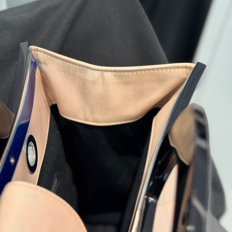 chanel 香奈兒奶茶色 tote衣架 手提 單肩包-7