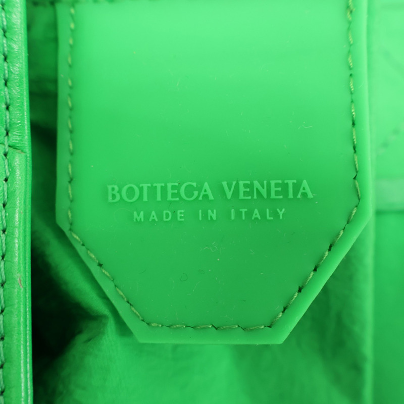 綠色 牛皮 Cassette 腰包【BOTTEGA VENETA BV 寶緹嘉】 651053-3
