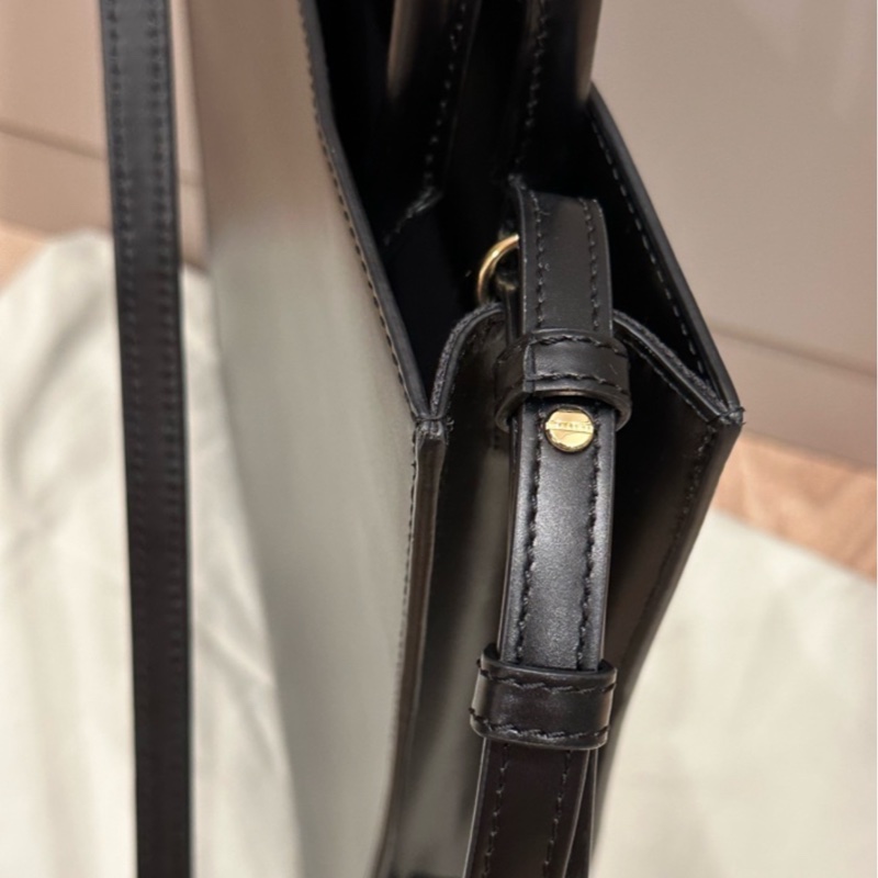 Loewe 手提包｜黑色 近新品含保卡防塵袋✨-6