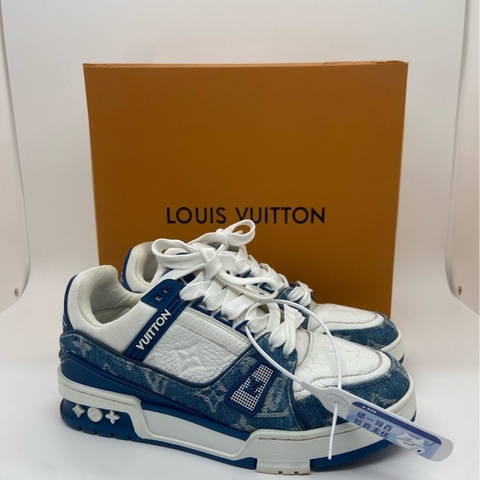 C01373 LV路易威登時尚潮流 低幫 生活休閒鞋  95新   36碼白藍