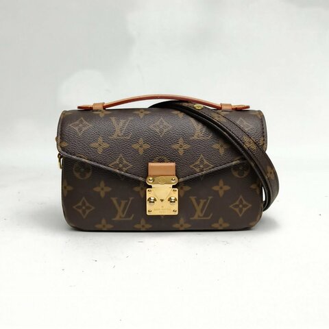 LOUIS VUITTON MetisPochetteEastWest橫版郵差包老花金扣晶片肩背包