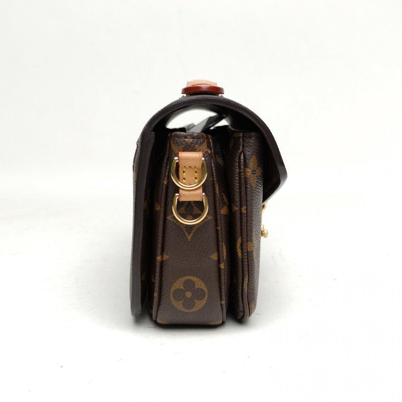 LOUIS VUITTON MetisPochetteEastWest橫版郵差包老花金扣晶片肩背包-3