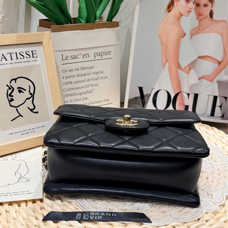 Chanel Mini Square Flap Bag 方胖子（98%New附塵袋、盒、卡、貼）-2