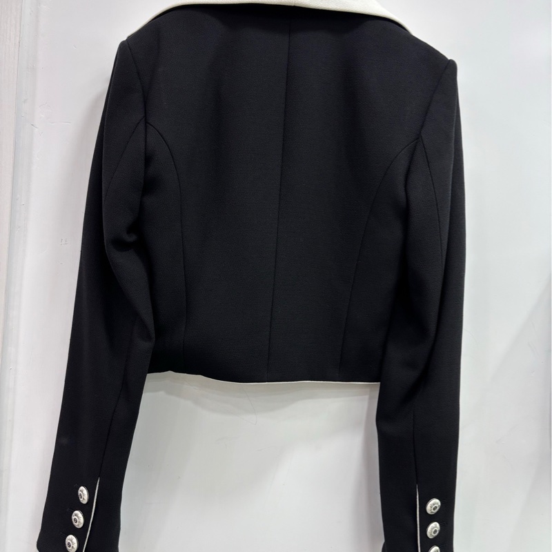 Chanel香奈兒 22C春夏新款黑白拼色38碼絲質翻領長袖短版外套-1