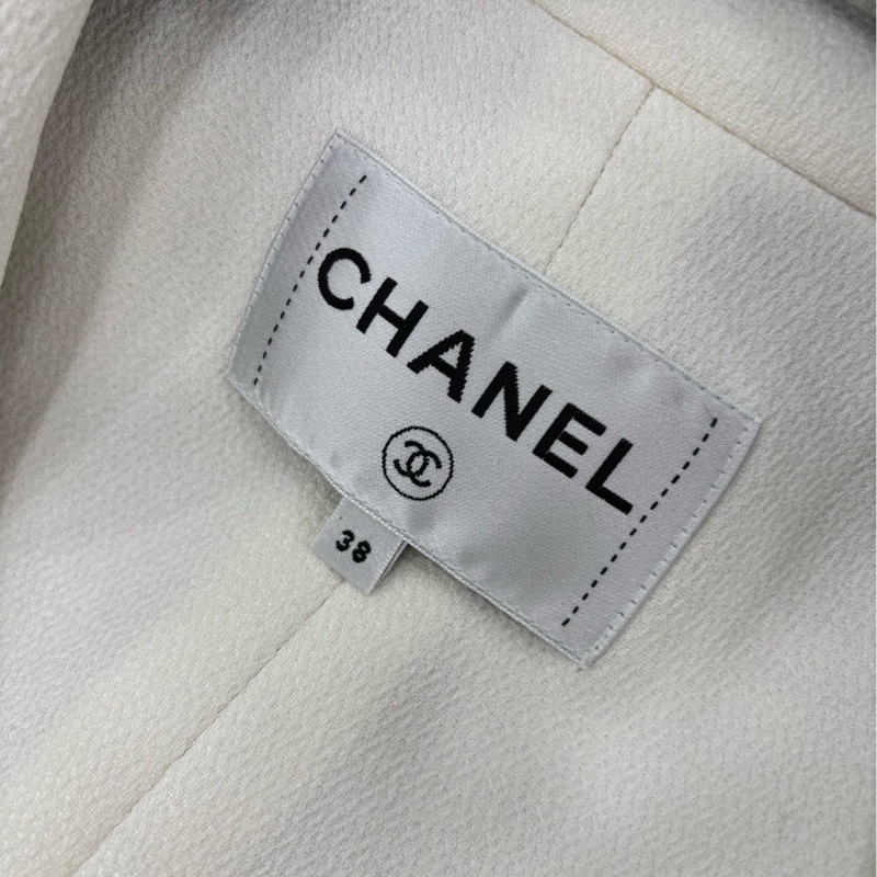 Chanel香奈兒 22C春夏新款黑白拼色38碼絲質翻領長袖短版外套-3