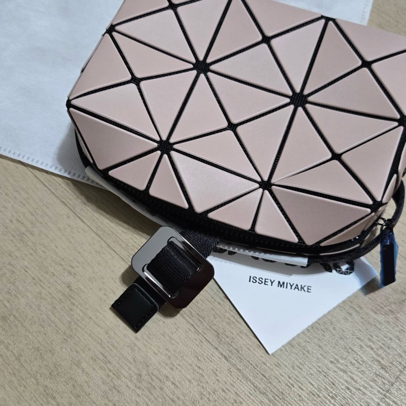 Issey Miyake 三宅一生 BaoBao 小號 邱比特包 霧米色 稀有款-5