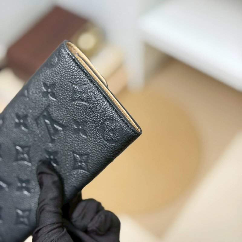 🏷LV 路易威登．Emilie 黑壓紋長夾 M62369-7