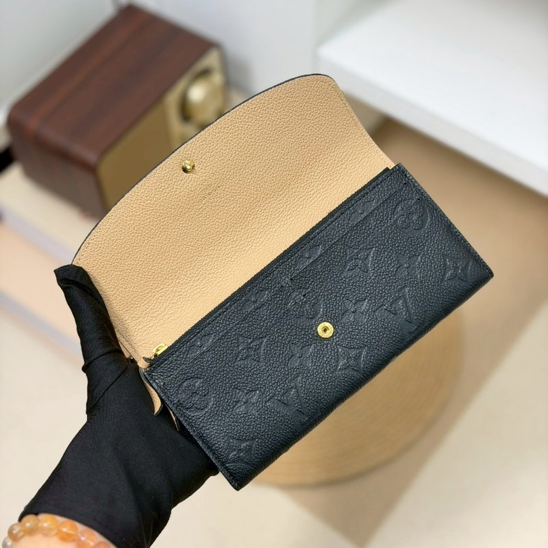 🏷LV 路易威登．Emilie 黑壓紋長夾 M62369-15