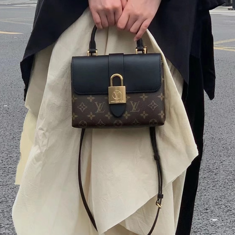 Louis Vuitton路易威登老花拼黑Locky bb經典鎖頭包🔐-6