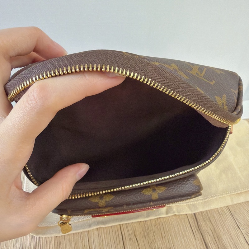 LV  原花 Mini Bumbag-6