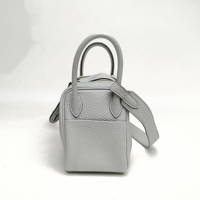 HERMES LindyMini聖杯藍TC皮Z刻銀扣肩背包-1