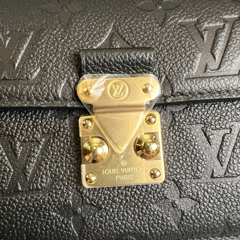 LV M82637/晶片款 黑皮革Wallet On Chain Métis金鍊包-8