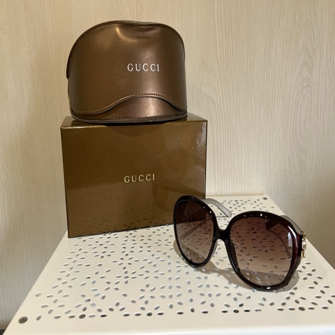 Gucci 茶色太陽眼鏡