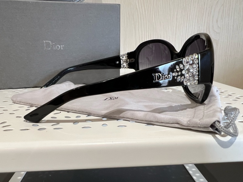 Dior 鑽飾太陽眼鏡-2