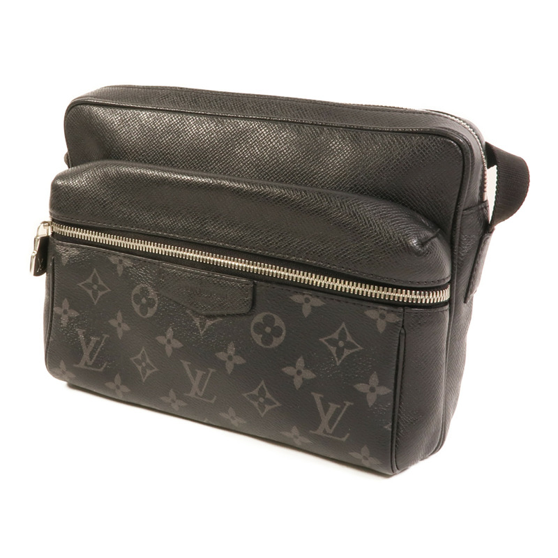 LOUIS VUITTON Monogram Eclipse/Taiga Outdoor Messenger銀扣肩背袋-1