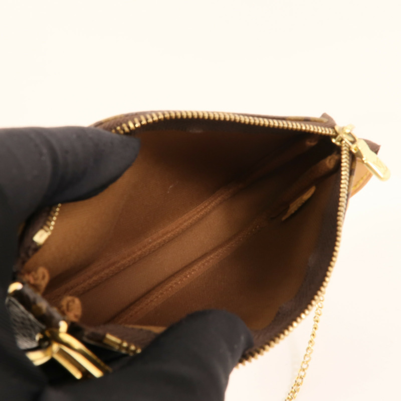 LOUIS VUITTON Monogram Mini Pochette Accessoires金扣手挽袋-4