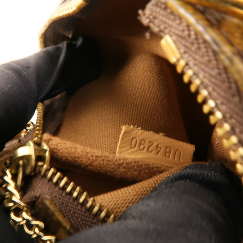 LOUIS VUITTON Monogram Mini Pochette Accessoires金扣手挽袋-6