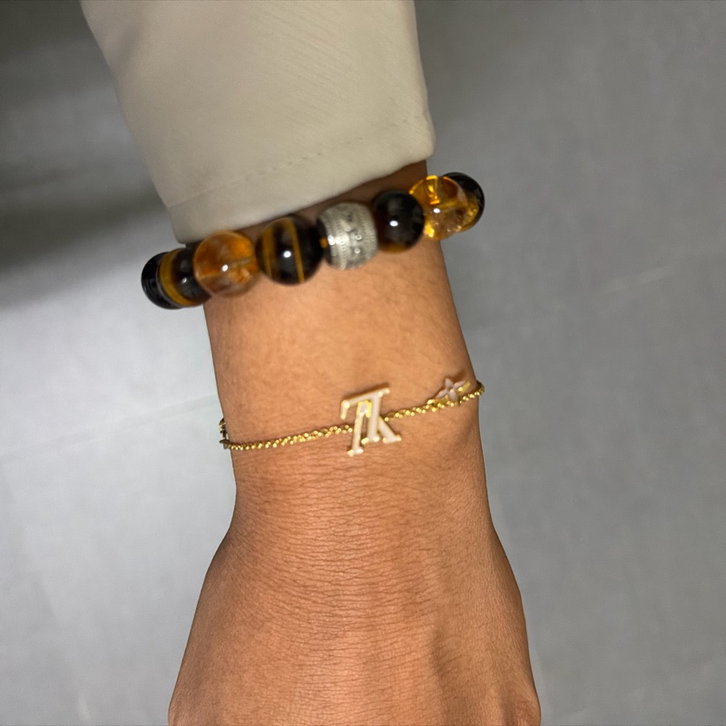 LV 99新成色白色Logo手鏈-8