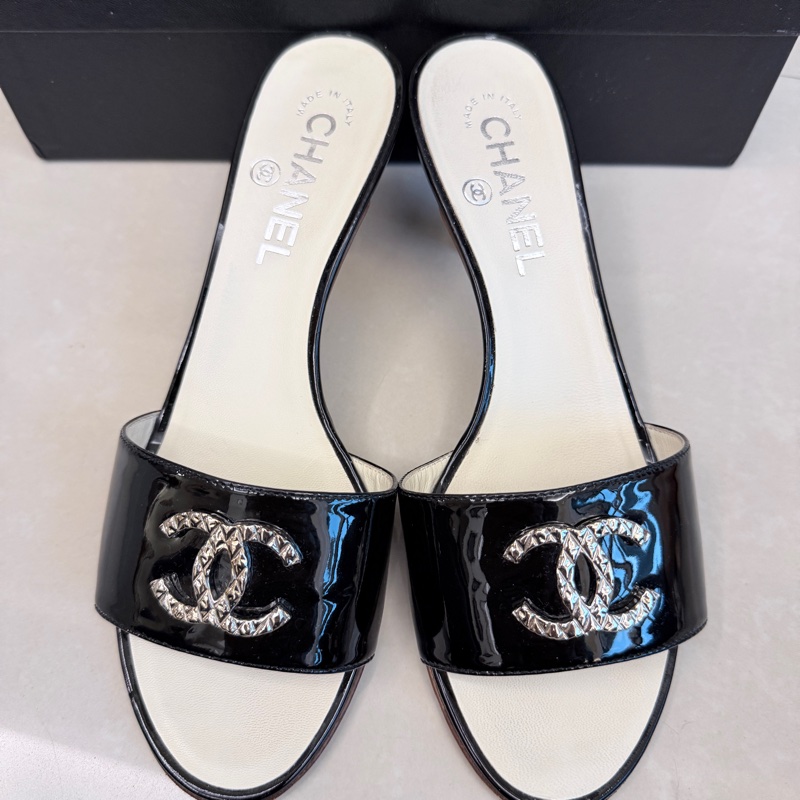 Chanel 雙C LOGO 低跟鞋 涼鞋 拖鞋-1