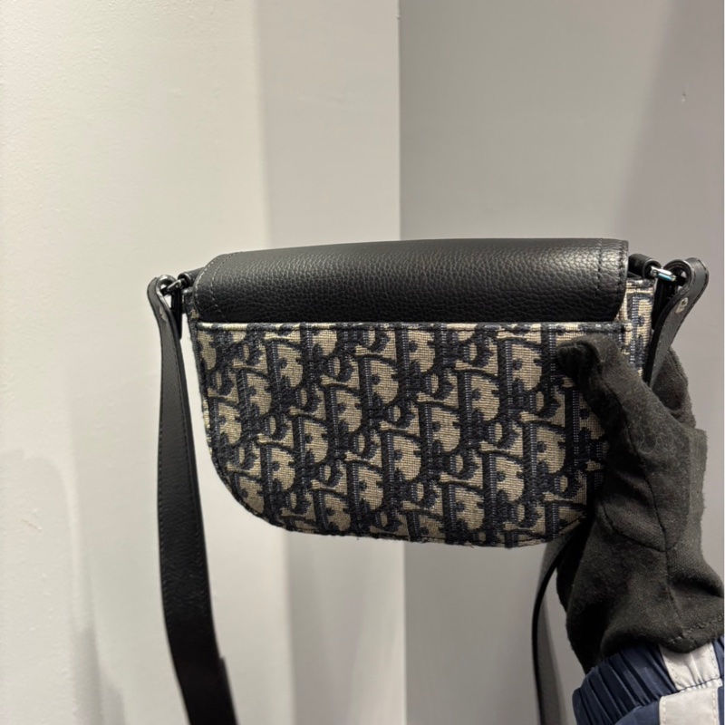 近全新🌟Dior Saddle 馬鞍郵差包 迷你 ｜Classic Trend CT精品｜台北東區實體-3