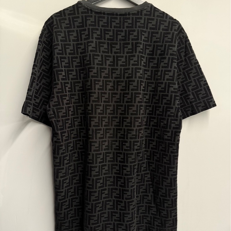 近全新🌟Fendi 滿版植絨Logo短袖｜Classic Trend CT精品｜台北東區實體-7